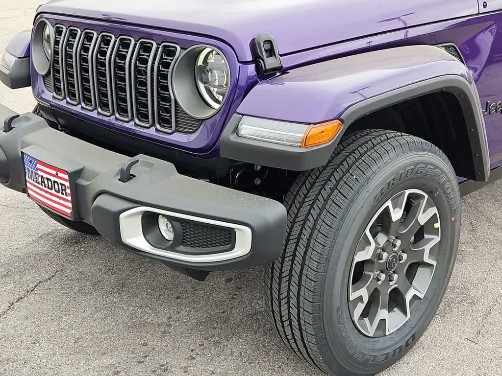 Thumbnail: 2026 Jeep Gladiator - 11