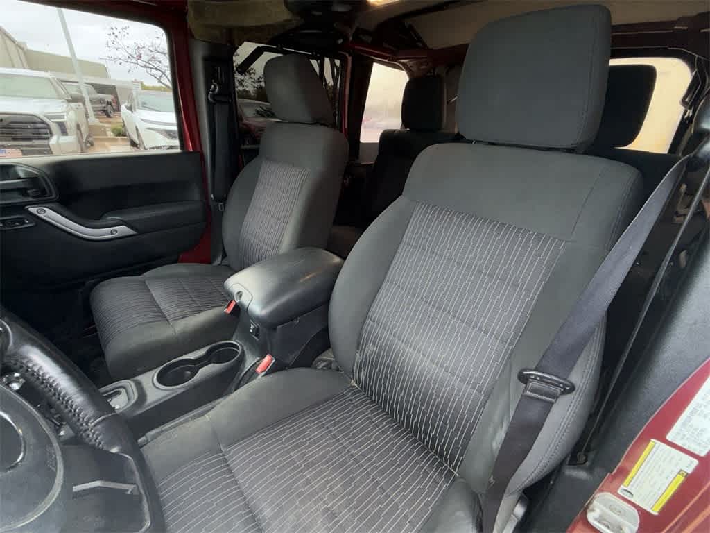 Thumbnail: 2011 Jeep Wrangler - 11