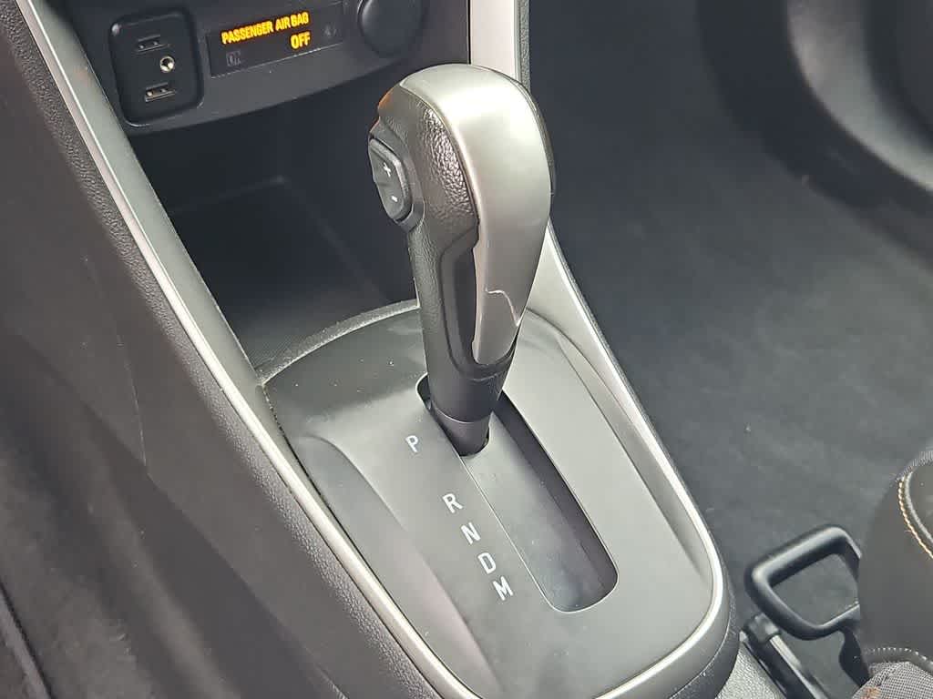 Thumbnail: 2020 Chevrolet Trax - 31