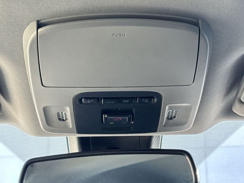 Thumbnail: 2024 Toyota Camry - 19