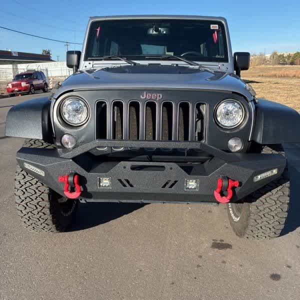 2017 Jeep Wrangler Unlimited Rubicon Recon photo 2