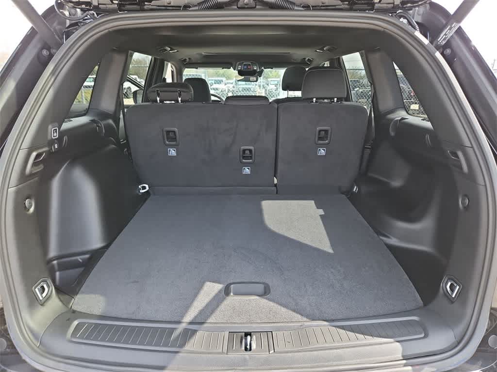 Thumbnail: 2026 Jeep Grand Cherokee - 34