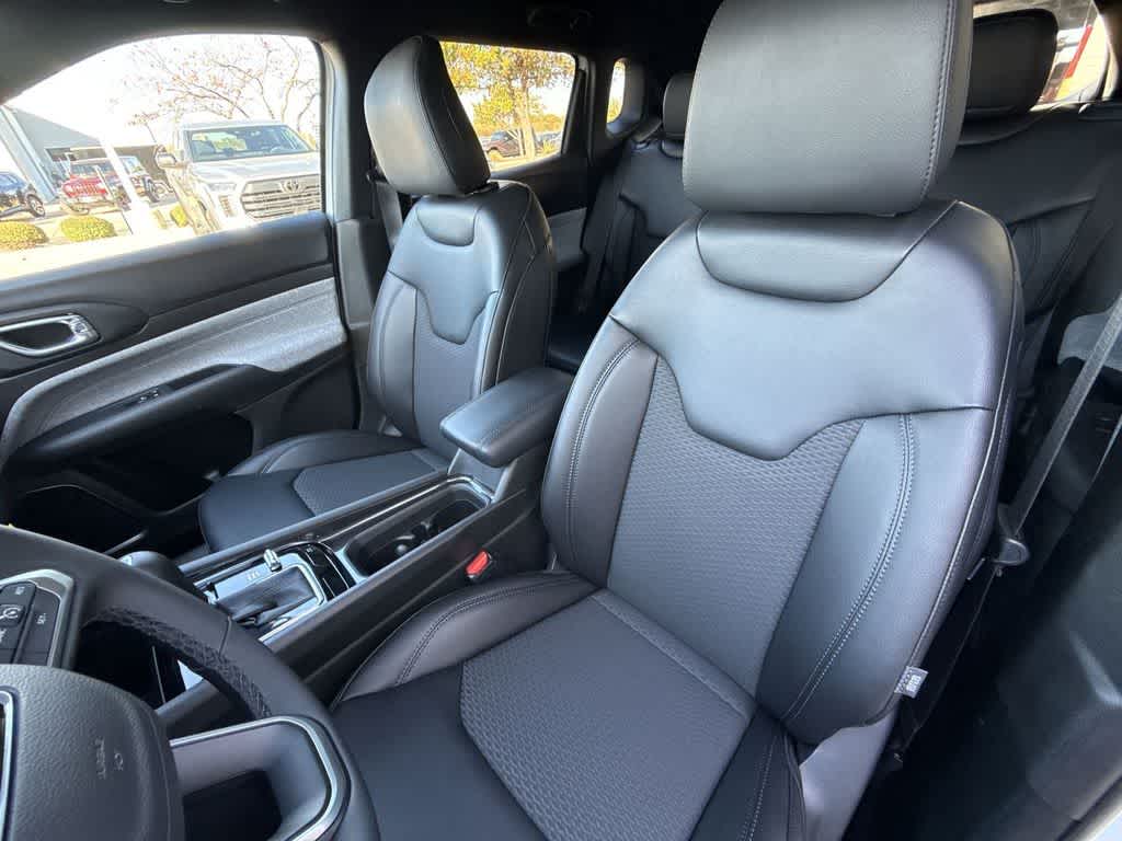 Thumbnail: 2026 Jeep Compass - 10