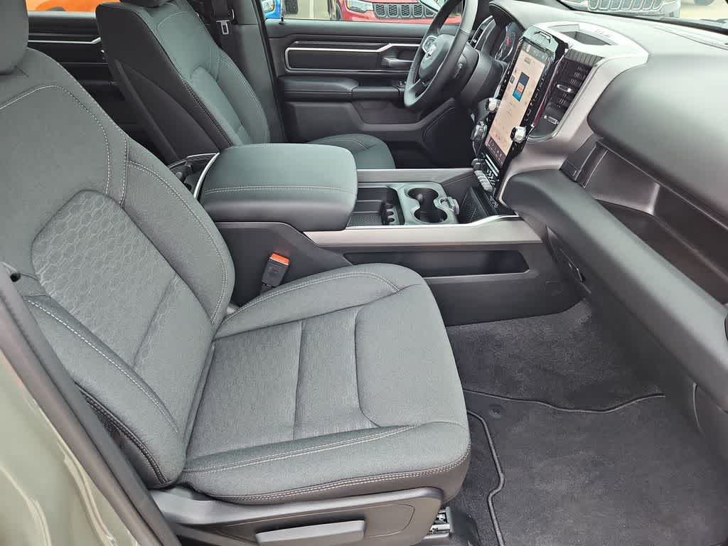 Thumbnail: 2026 RAM 1500 - 22