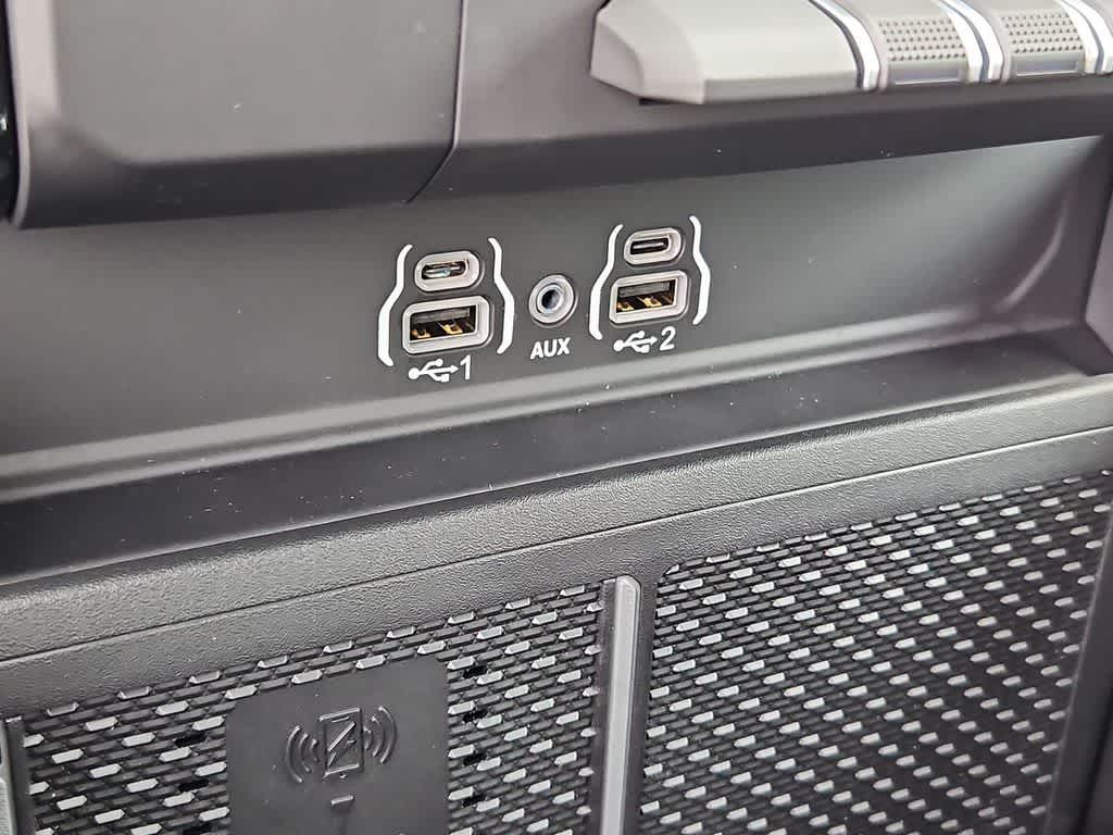 Thumbnail: 2026 RAM 1500 - 32