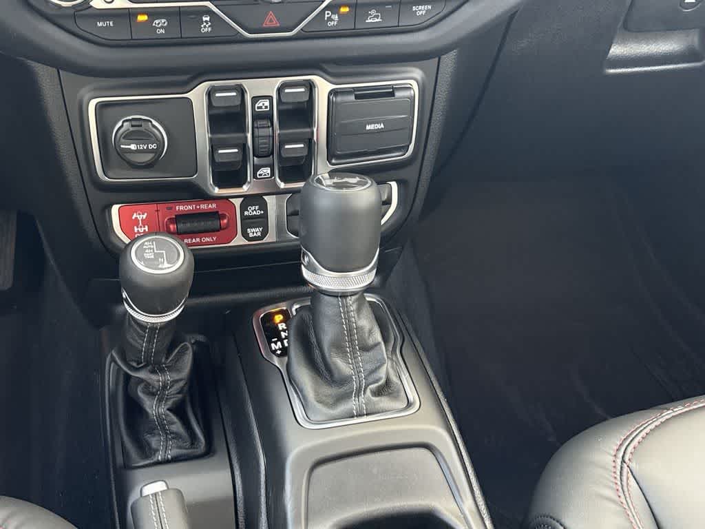 Thumbnail: 2026 Jeep Wrangler - 17