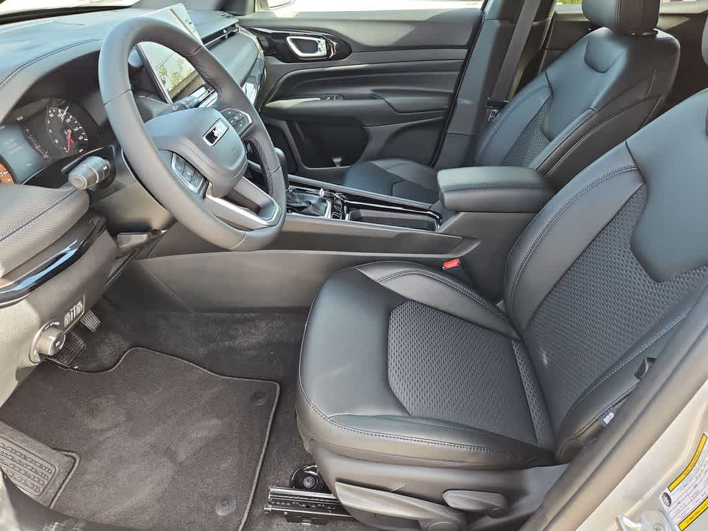Thumbnail: 2026 Jeep Compass - 17