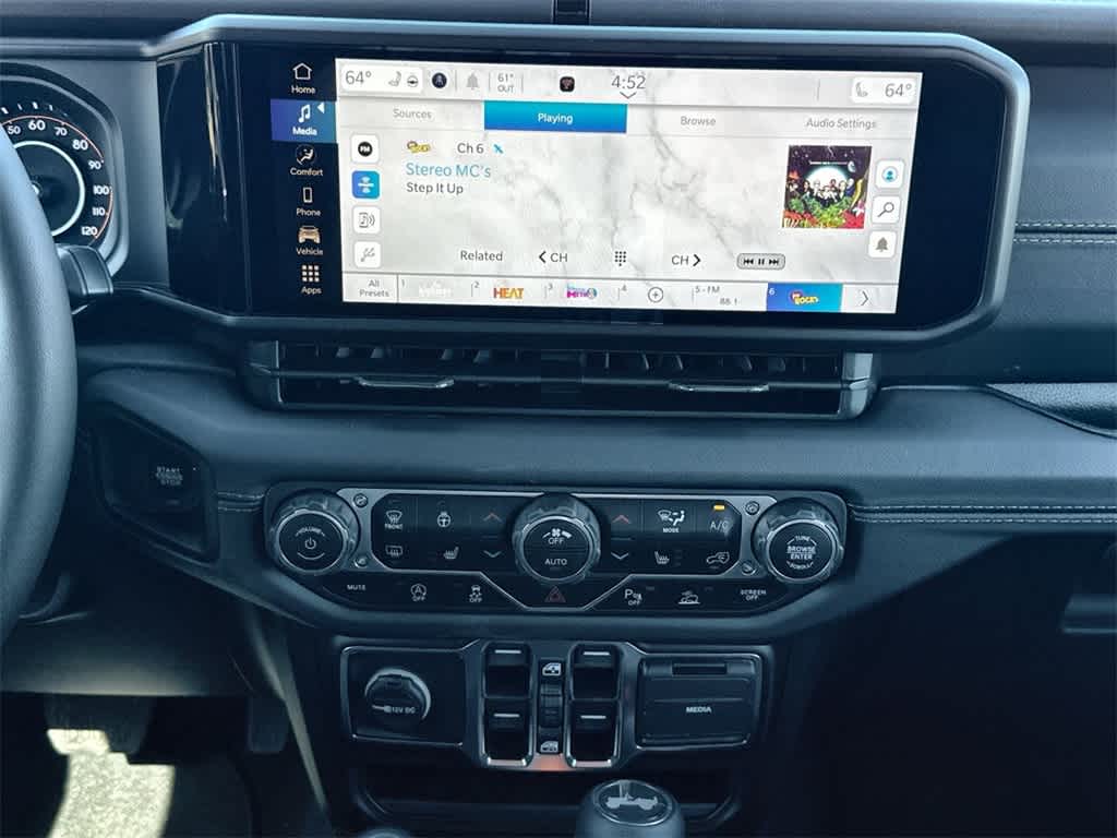 Thumbnail: 2025 Jeep Wrangler - 16