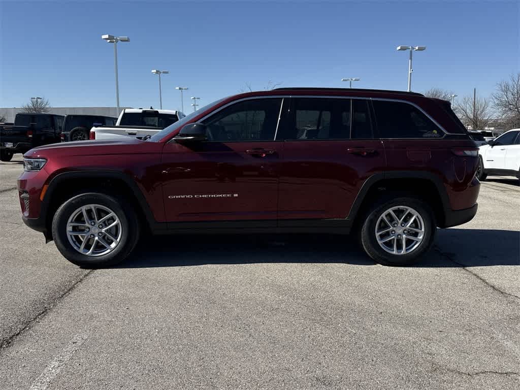 Thumbnail: 2025 Jeep Grand Cherokee - 3