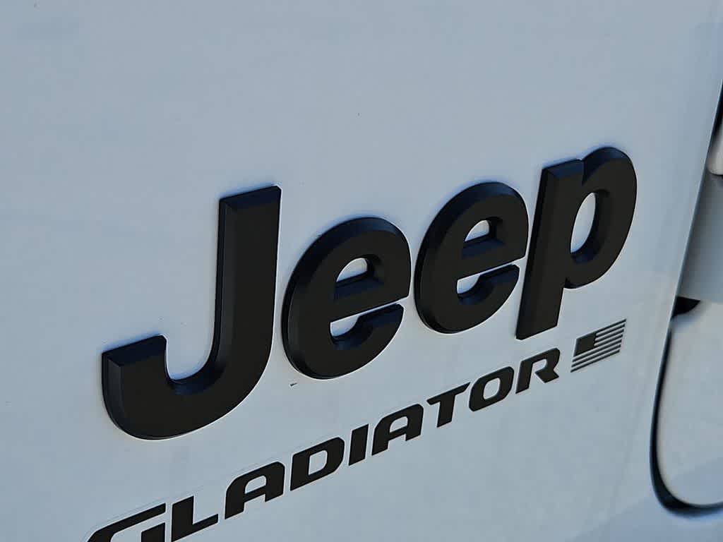 Thumbnail: 2026 Jeep Gladiator - 12