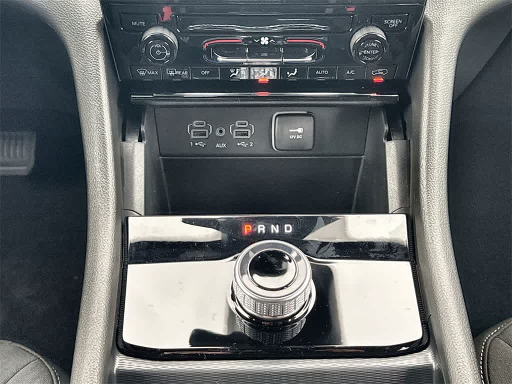 Thumbnail: 2025 Jeep Grand Cherokee - 16