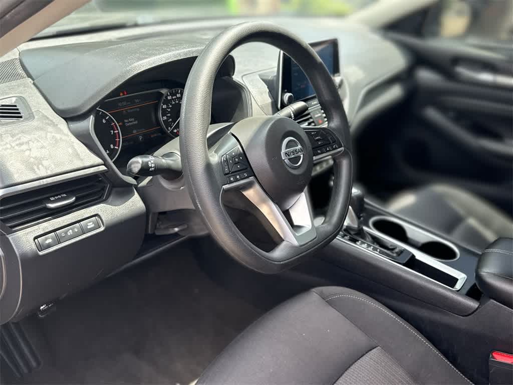 Thumbnail: 2021 Nissan Altima - 2