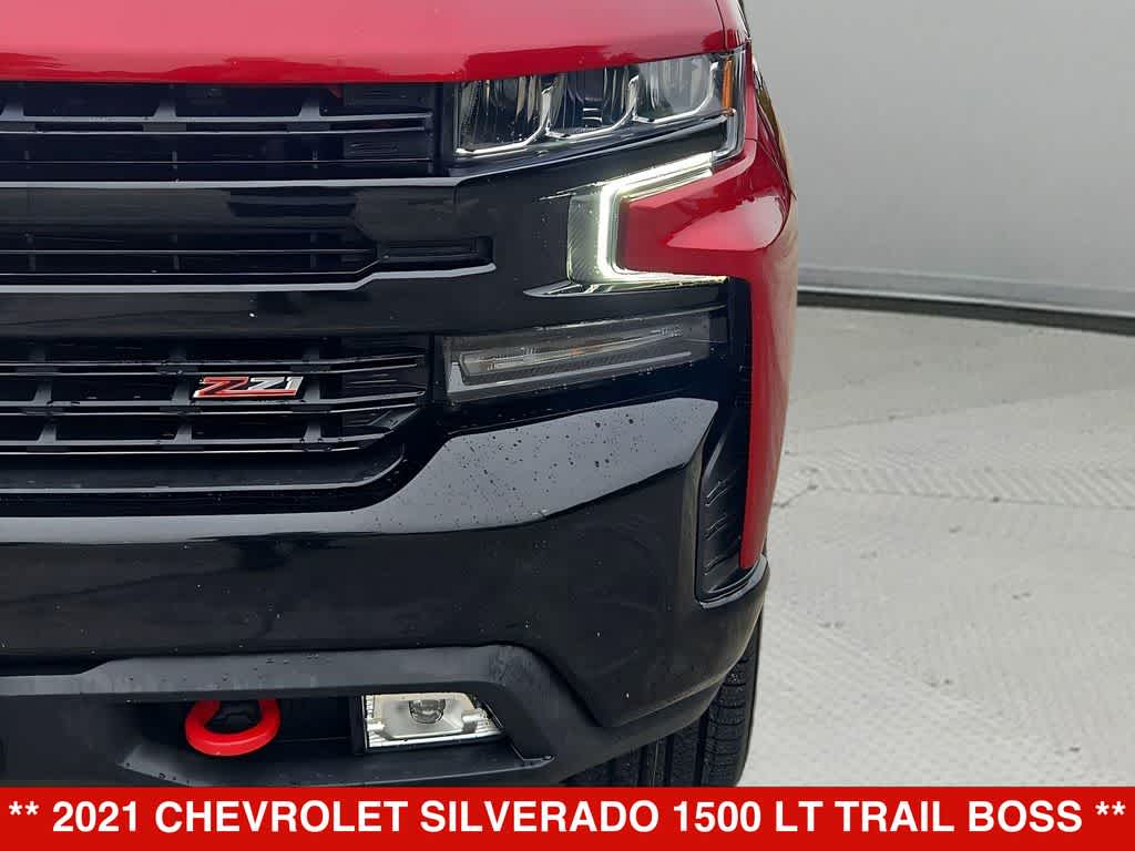 Thumbnail: 2021 Chevrolet Silverado 1500 - 11
