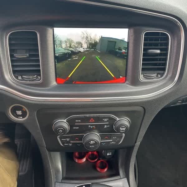 Thumbnail: 2018 Dodge Charger - 15