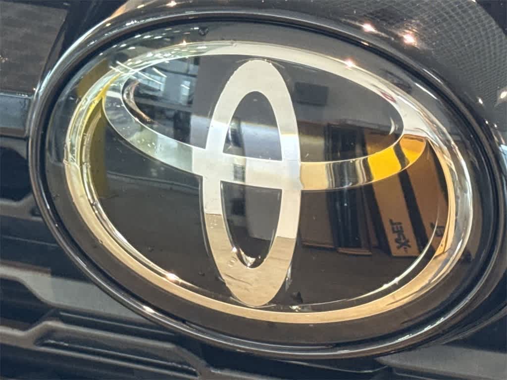 Thumbnail: 2023 Toyota RAV4 - 9