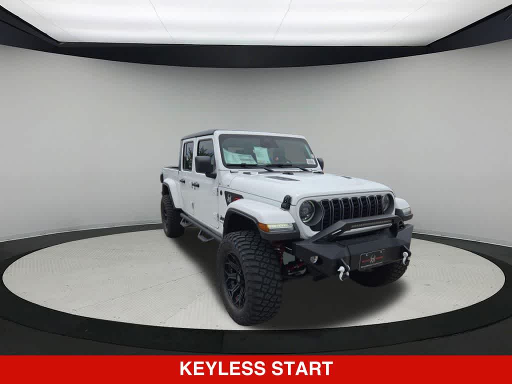 Thumbnail: 2026 Jeep Gladiator - 8
