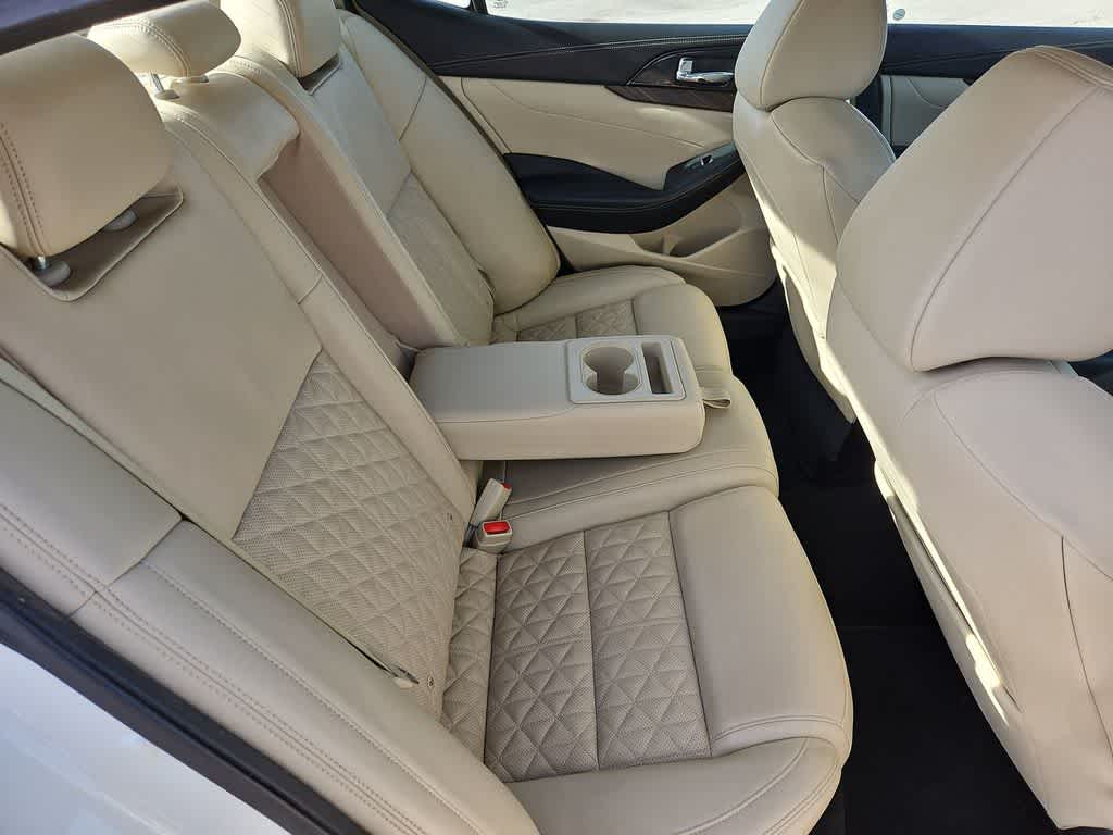 Thumbnail: 2016 Nissan Maxima - 21