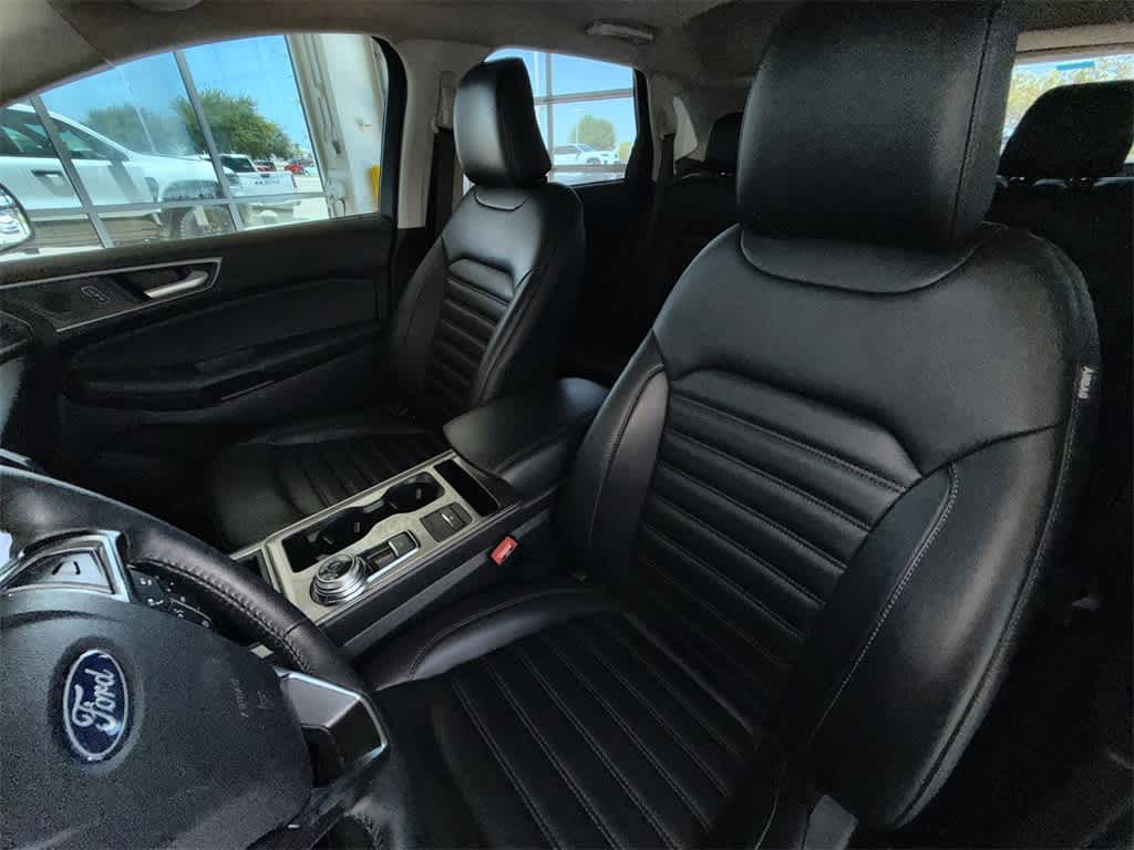 Thumbnail: 2024 Ford Edge - 9