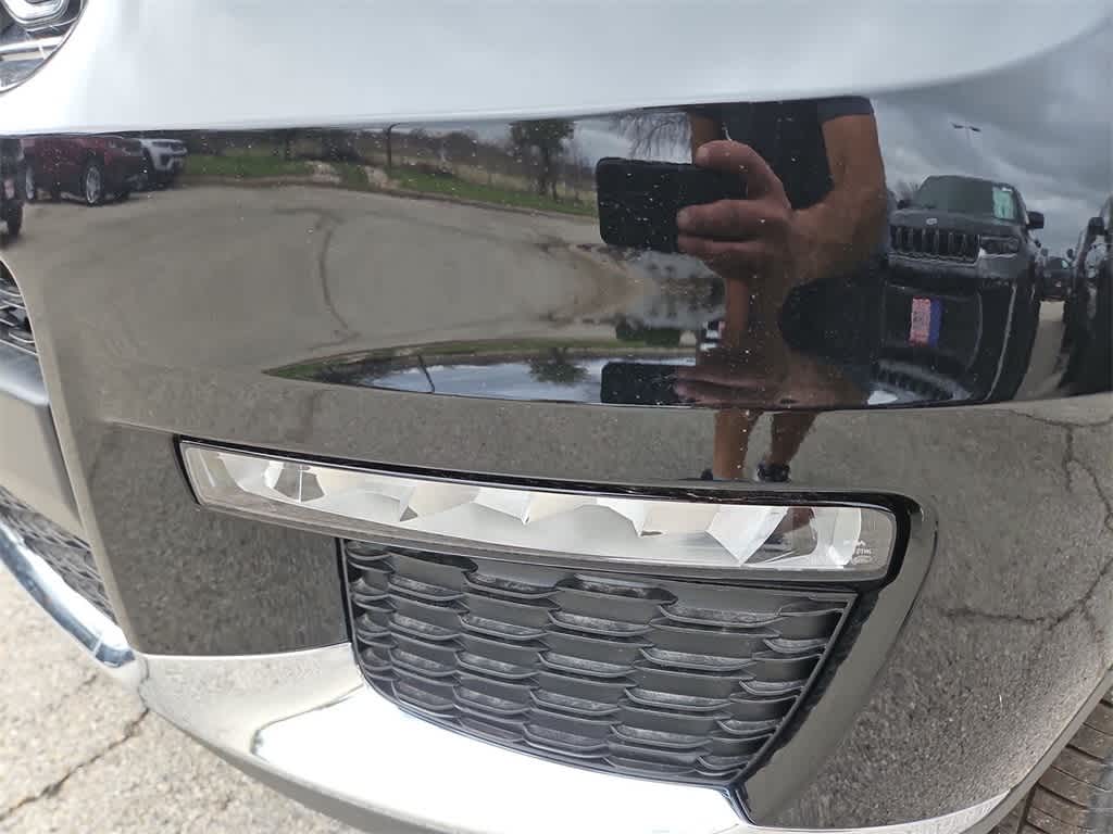 Thumbnail: 2025 Jeep Grand Cherokee L - 11