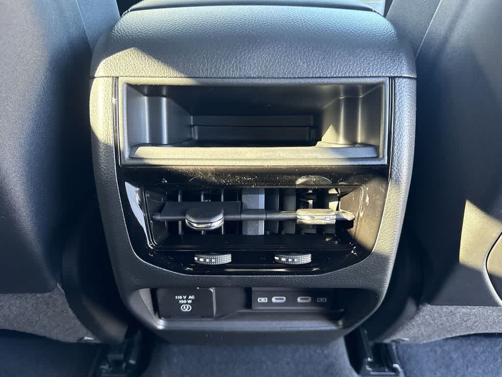 Thumbnail: 2026 Jeep Grand Cherokee - 21