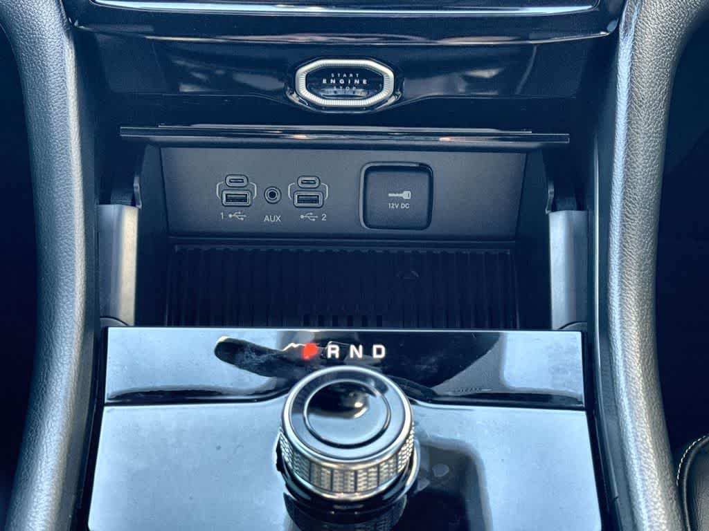 Thumbnail: 2026 Jeep Grand Cherokee - 17