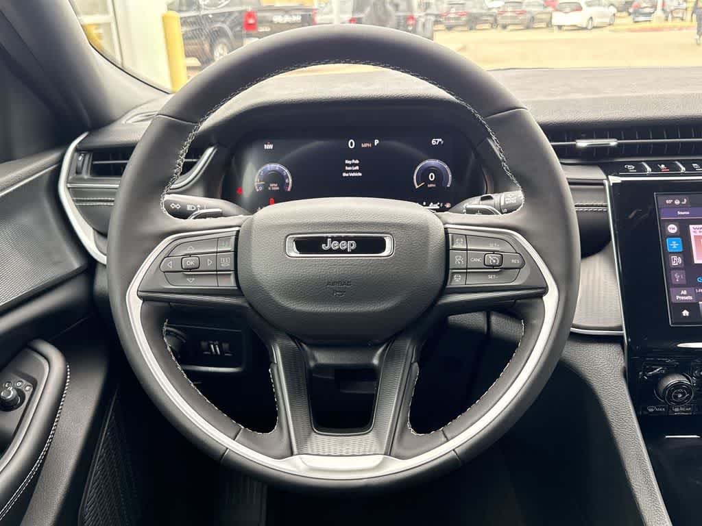 Thumbnail: 2026 Jeep Grand Cherokee - 17