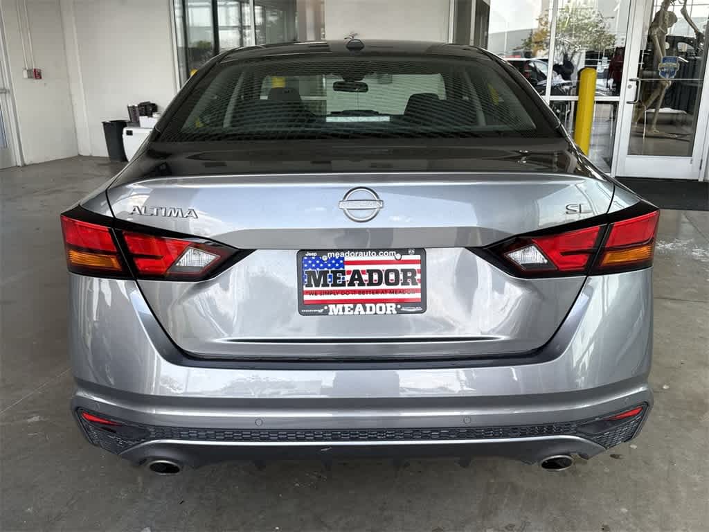 Thumbnail: 2023 Nissan Altima - 5