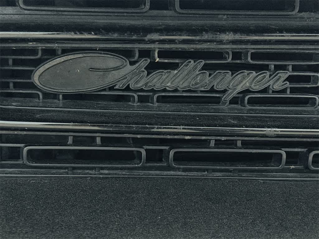 Thumbnail: 2021 Dodge Challenger - 8