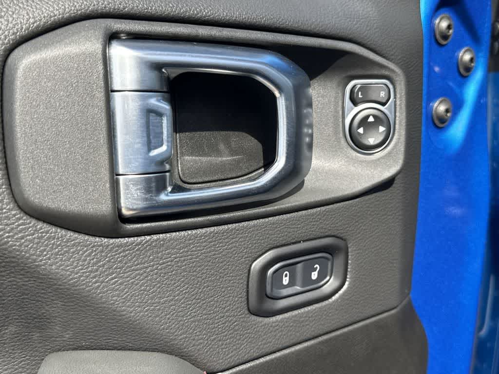 Thumbnail: 2026 Jeep Wrangler - 30