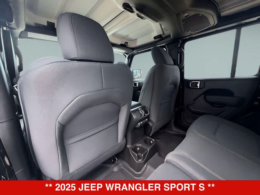 Thumbnail: 2025 Jeep Wrangler - 12