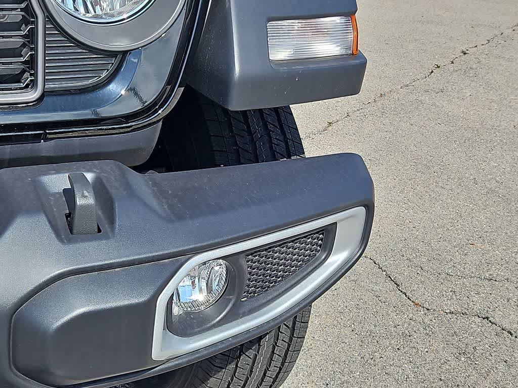 Thumbnail: 2026 Jeep Gladiator - 11