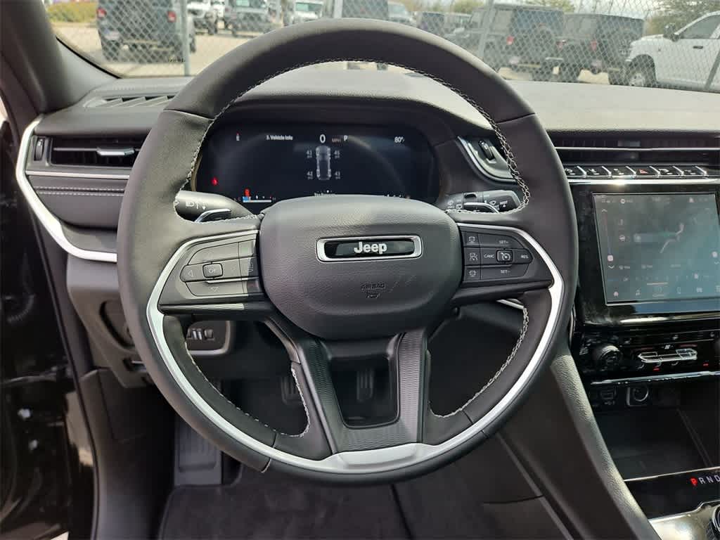 Thumbnail: 2026 Jeep Grand Cherokee - 24