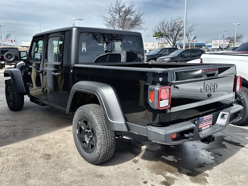 Thumbnail: 2026 Jeep Gladiator - 4