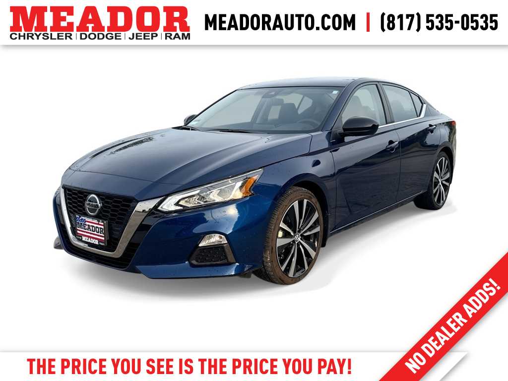 2022 Nissan Altima SR