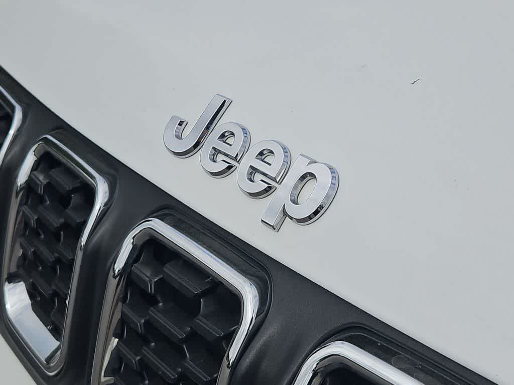 Thumbnail: 2024 Jeep Compass - 12