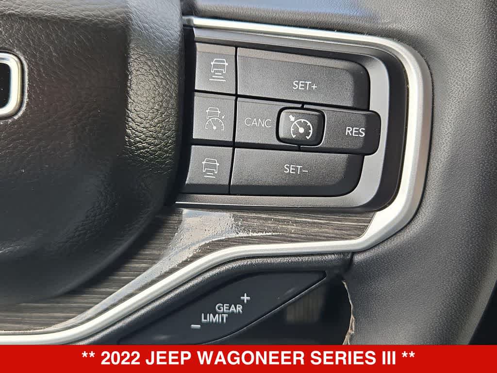 Thumbnail: 2022 Jeep Wagoneer - 24