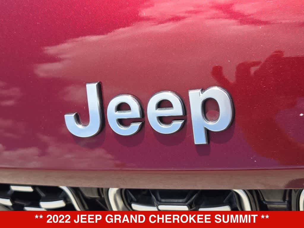 Thumbnail: 2022 Jeep Grand Cherokee - 11