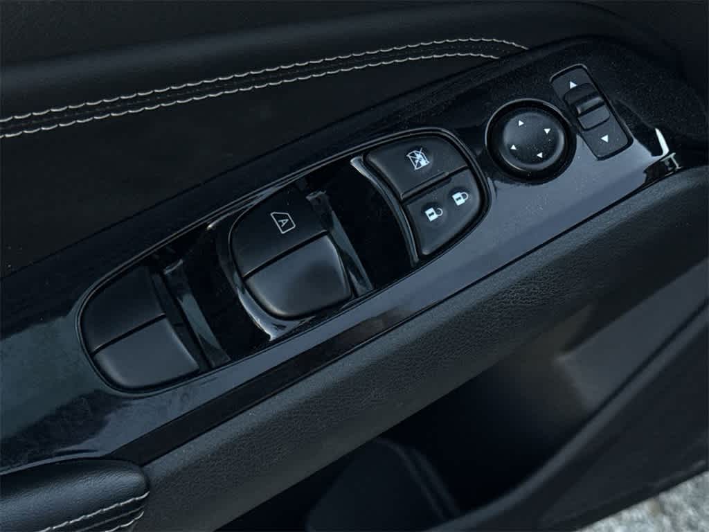 Thumbnail: 2023 Nissan Altima - 24