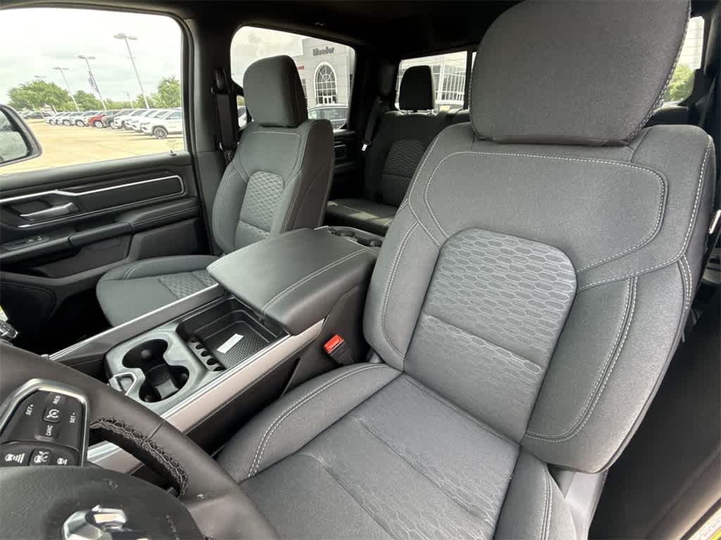Thumbnail: 2025 RAM 1500 - 11