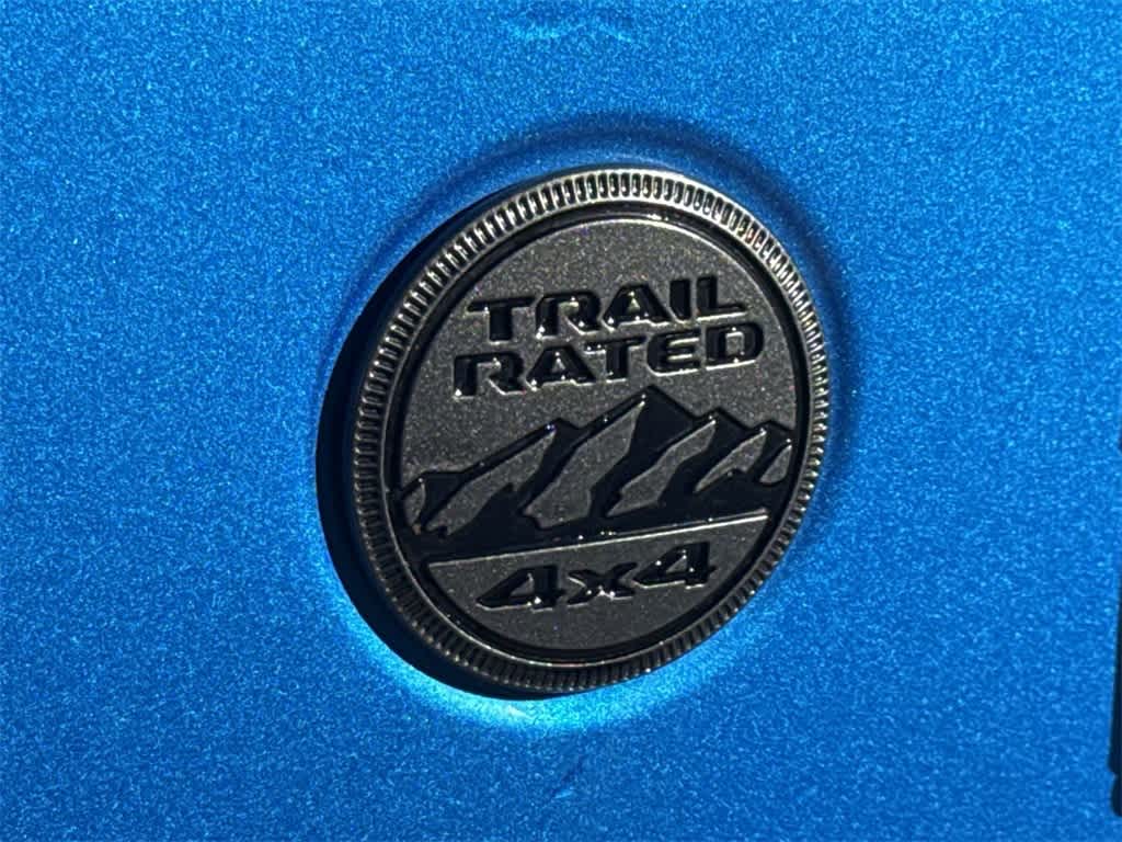 Thumbnail: 2023 Jeep Gladiator - 10