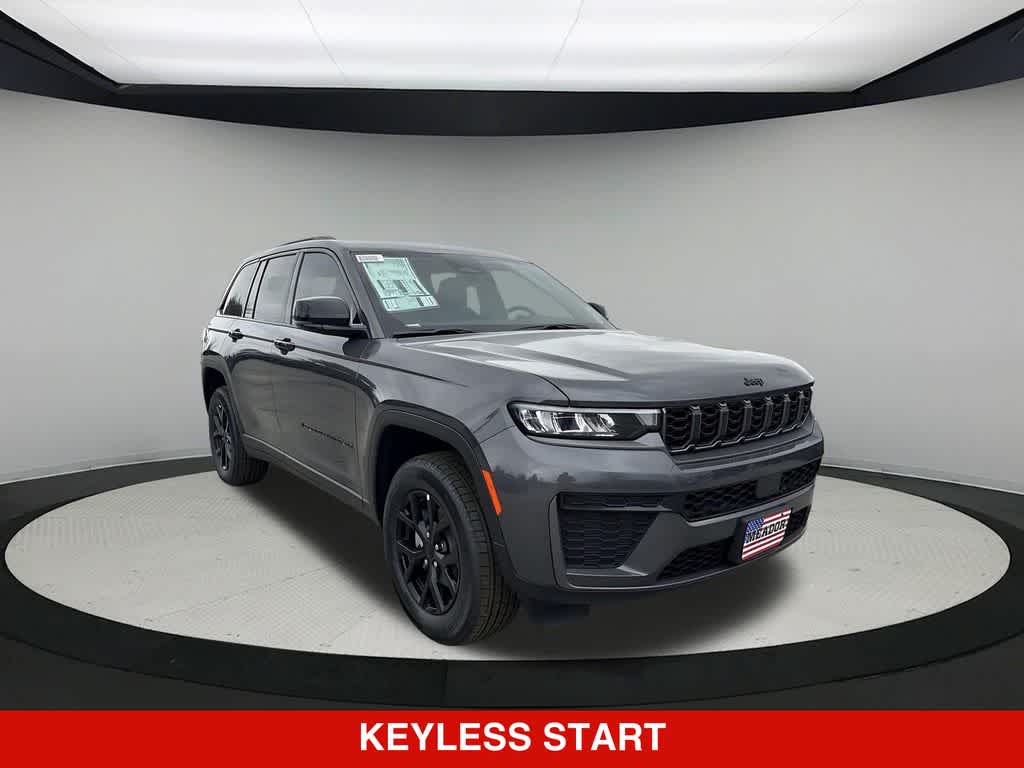 Thumbnail: 2026 Jeep Grand Cherokee - 6