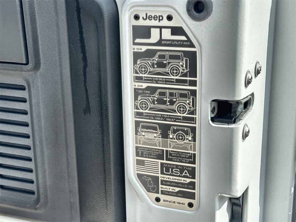 Thumbnail: 2026 Jeep Wrangler - 23