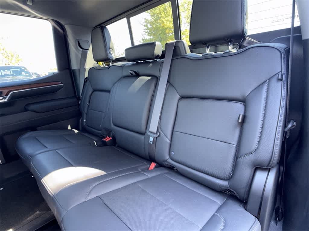 Thumbnail: 2023 GMC Sierra 1500 - 11