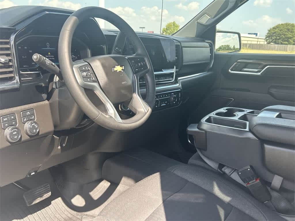 Used 2023 Chevrolet Silverado 1500 LT with VIN 1GCUDDED3PZ313865 for sale in Fort Worth, TX