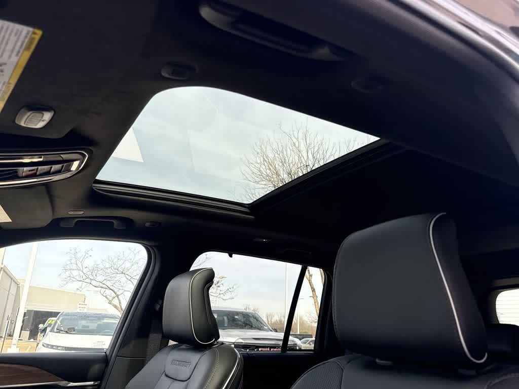 Thumbnail: 2026 Jeep Grand Cherokee - 24