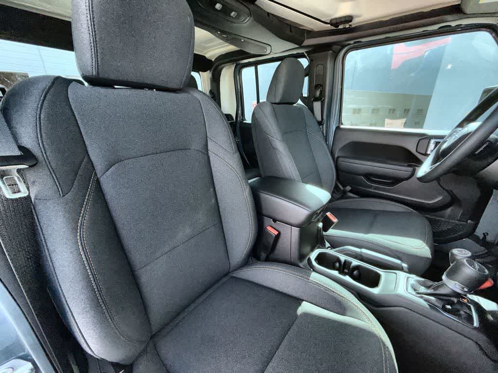 Thumbnail: 2026 Jeep Gladiator - 14