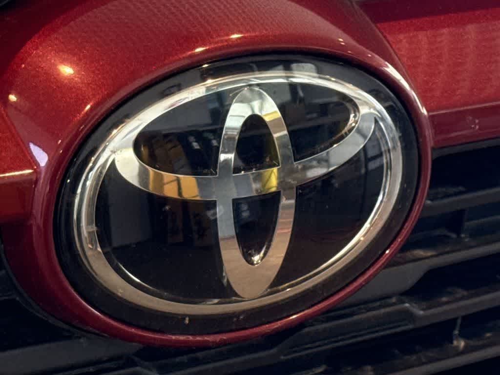 Thumbnail: 2025 Toyota RAV4 - 10