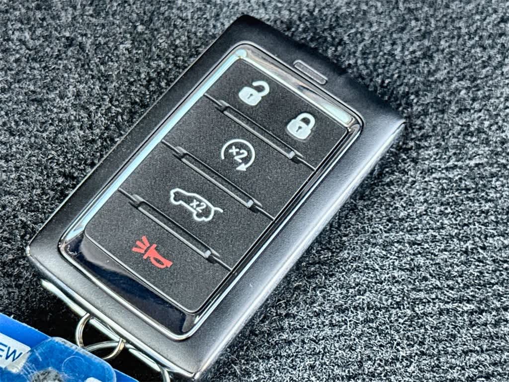 Thumbnail: 2025 Jeep Grand Cherokee L - 23