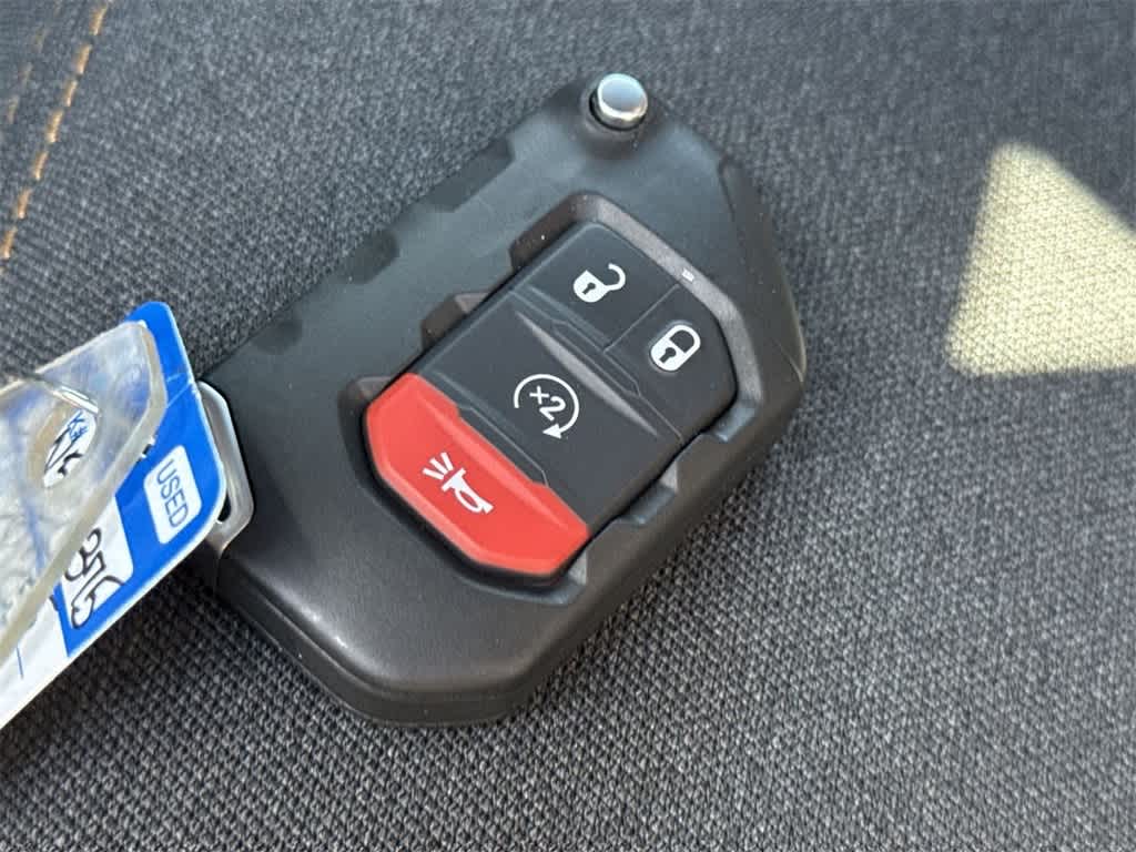 Thumbnail: 2025 Jeep Wrangler - 24