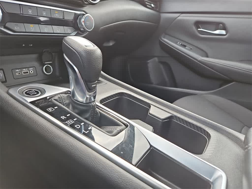 Thumbnail: 2024 Nissan Sentra - 36